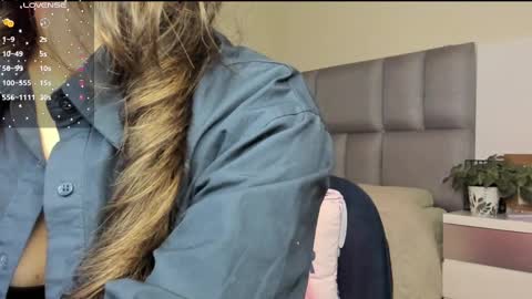 Snapshot of ashley_120 chatting on February 22, 2025, 1:55 am Carolina online show from February 22, 2025, 1:55 am