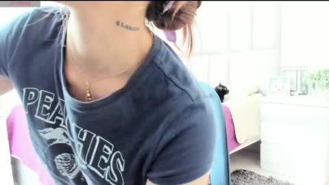 Snapshot of ashley_120 chatting on November 2, 2025, 3:58 pm Carolina online show from November 2, 2025, 3:58 pm