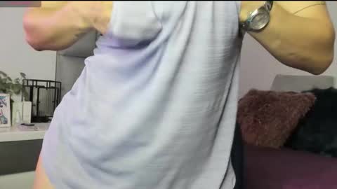 Snapshot of ashley_120 chatting on February 6, 2026, 11:41 pm Carolina online show from February 6, 2026, 11:41 pm