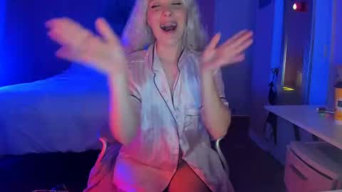 Ashley online show from October 9, 2025, 11:36 pm