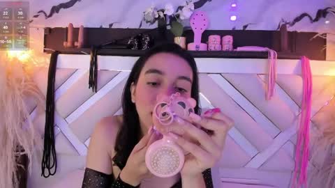 ashley_7777 online show from April 22, 2026, 1:56 pm