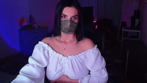   Yasmina   online show from December 6, 2024, 8:05 am