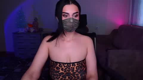   Yasmina   online show from January 3, 2025, 3:27 am