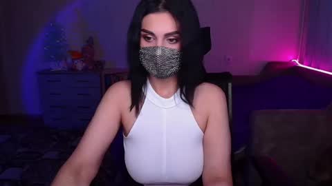   Yasmina   online show from January 8, 2025, 5:05 am