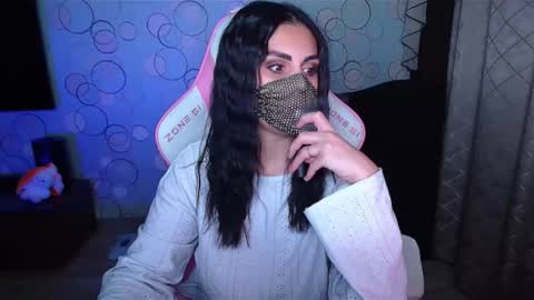   Yasmina   online show from October 1, 2025, 5:24 am