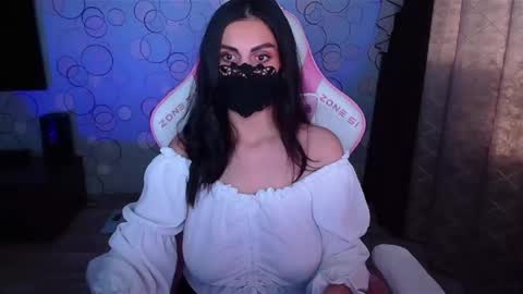   Yasmina   online show from October 17, 2025, 6:38 am