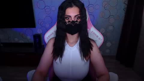   Yasmina   online show from May 22, 2026, 5:03 am