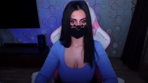   Yasmina   online show from June 10, 2026, 5:50 am