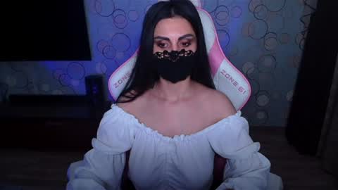   Yasmina   online show from July 10, 2026, 4:39 am