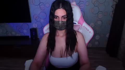   Yasmina   online show from July 27, 2026, 5:03 am