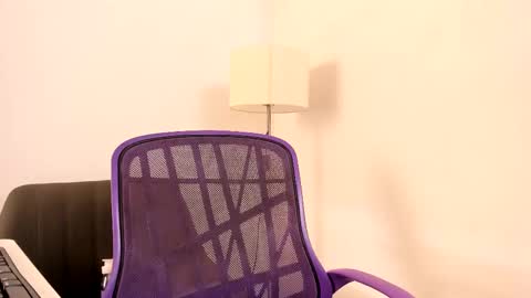 Soy Ash online show from March 2, 2025, 5:04 pm