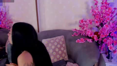 ashley_blum_ online show from April 21, 2026, 12:00 pm