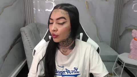 ashley_blum_v online show from October 8, 2025, 8:17 pm