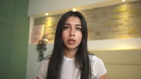 Jessie 40off soy jessie1 online show from February 8, 2025, 3:42 pm