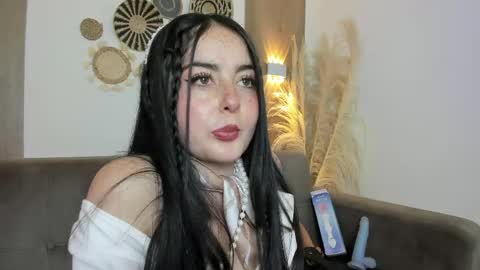Snapshot of ashley_petit chatting on May 2, 2026, 12:32 pm ashley_petit online show from May 2, 2026, 12:32 pm