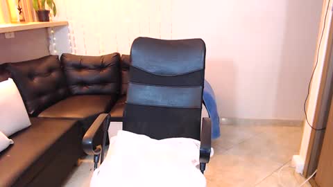  Ashley online show from February 27, 2025, 12:32 am