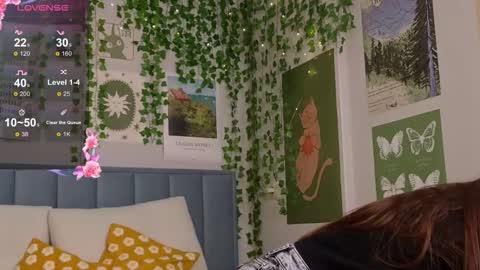 Ashle online show from November 24, 2025, 4:12 am