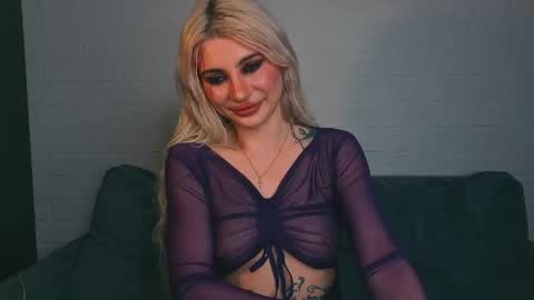 Snapshot of ashley_urban chatting on May 24, 2026, 12:48 am Ashley online show from May 24, 2026, 12:48 am