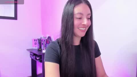 Ashley online show from November 22, 2025, 3:55 pm