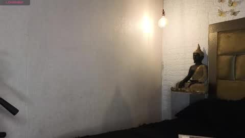 CAMILA online show from October 1, 2025, 12:44 pm