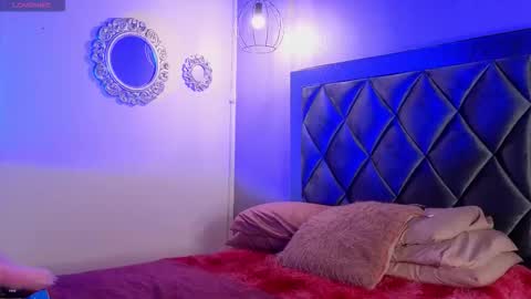 CAMILA online show from November 26, 2025, 9:27 pm