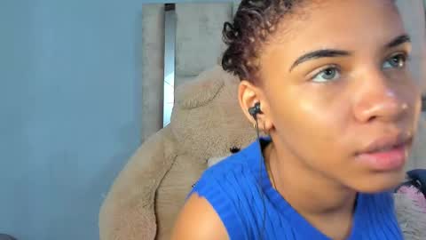 AshleyHill online show from September 27, 2025, 3:33 am