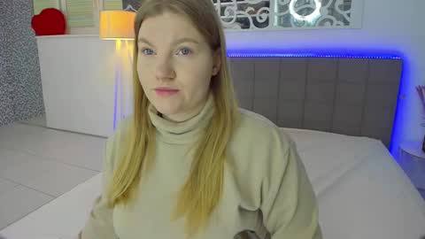 AshleyJonse online show from January 6, 2026, 6:17 am