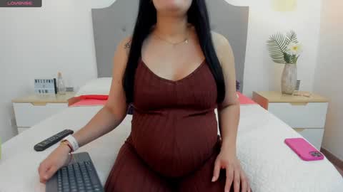 Snapshot of ashleyknightt chatting on December 11, 2024, 3:58 pm Ashley knight online show from December 11, 2024, 3:58 pm