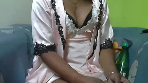 ashleyqueen X online show from September 24, 2025, 7:39 pm