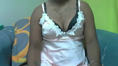 ashleyqueen X online show from September 26, 2025, 7:18 pm