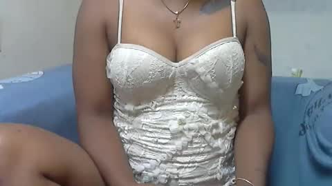 ashleyqueen X online show from November 18, 2025, 9:30 pm