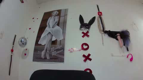 Snapshot of ashleyreyes_ chatting on January 26, 2025, 1:20 am Ashley online show from January 26, 2025, 1:20 am