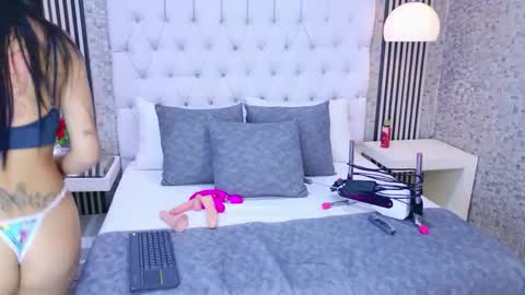 Snapshot of ashleyroberh chatting on May 2, 2026, 8:47 pm AshleyRoberh online show from May 2, 2026, 8:47 pm