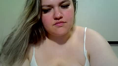 Snapshot of ashleyrosee_ chatting on July 21, 2026, 3:58 pm Anite online show from July 21, 2026, 3:58 pm