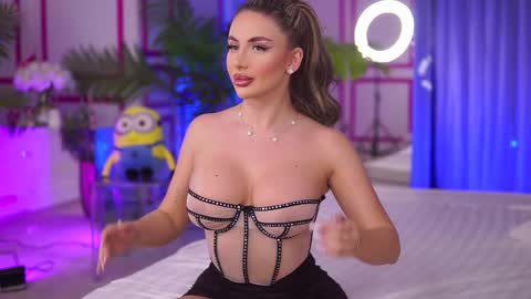 Ashley online show from January 8, 2025, 6:20 pm