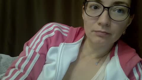 Ashley online show from November 11, 2025, 5:29 am