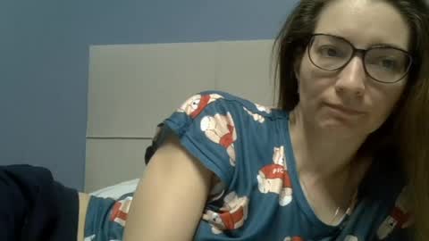 Ashley online show from April 15, 2026, 6:42 am