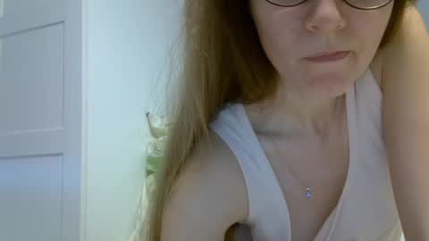 Snapshot of ashleyspice chatting on May 14, 2026, 5:58 am Ashley online show from May 14, 2026, 5:58 am