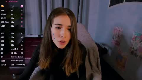 Ashley online show from November 16, 2025, 1:06 pm