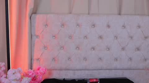 Ashley Lauren online show from December 29, 2024, 10:01 am