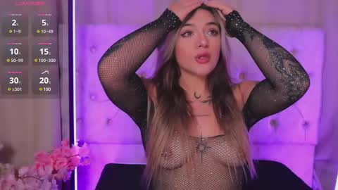 Ashley Lauren online show from February 21, 2025, 4:18 am