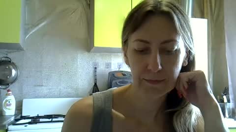 AshleyXHoney online show from June 19, 2026, 7:01 am