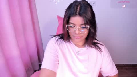 Ashleyy18   online show from January 24, 2025, 12:31 pm