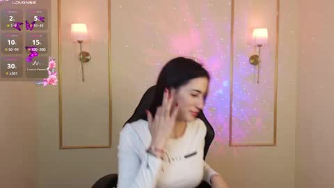 Hi Im Ashley Dont forget to follow me  to have me close to you online show from April 28, 2026, 7:41 pm