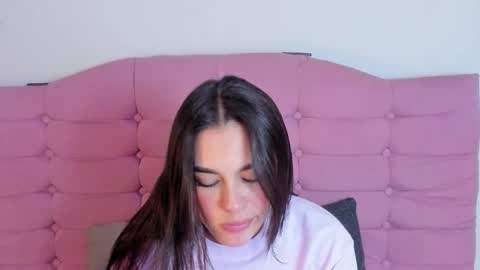 kylie online show from November 5, 2025, 2:00 am