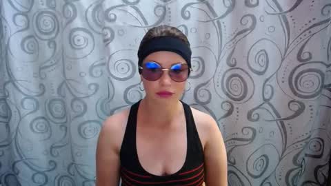 Snapshot of ashly_93 chatting on April 16, 2026, 7:03 pm engel online show from April 16, 2026, 7:03 pm