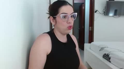 AshlyMoon online show from February 18, 2026, 6:04 pm