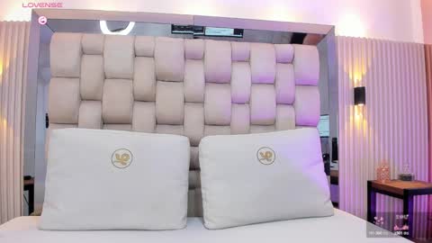 ashlyn online show from March 11, 2025, 11:04 pm