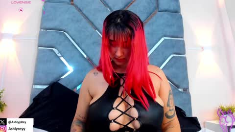 Ashly  online show from January 17, 2025, 10:56 pm