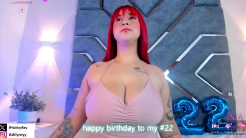 Ashly  online show from January 22, 2025, 7:45 pm